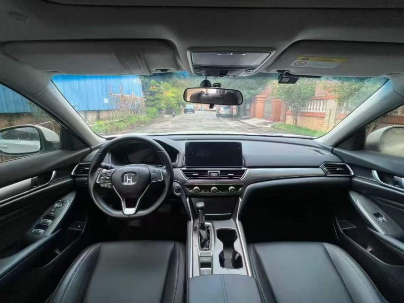 东莞23年本田雅阁5