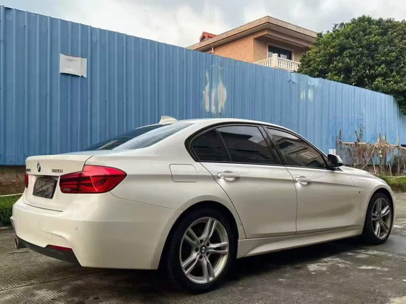 东莞17年宝马3系9