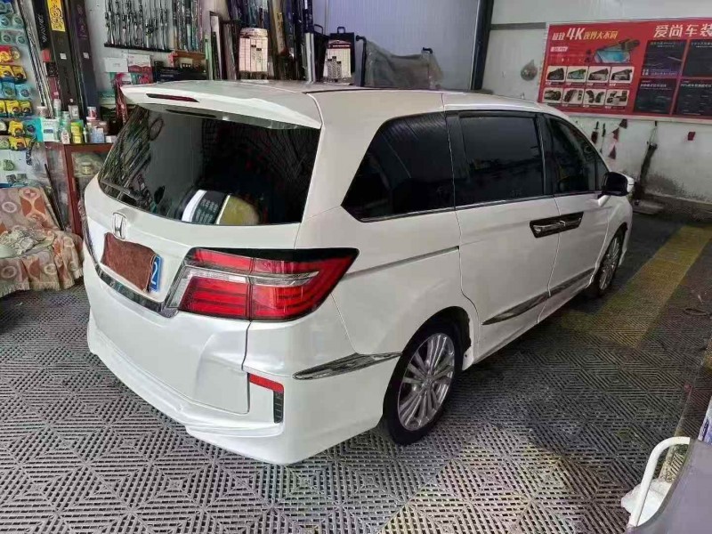 濮阳19年本田艾力绅8