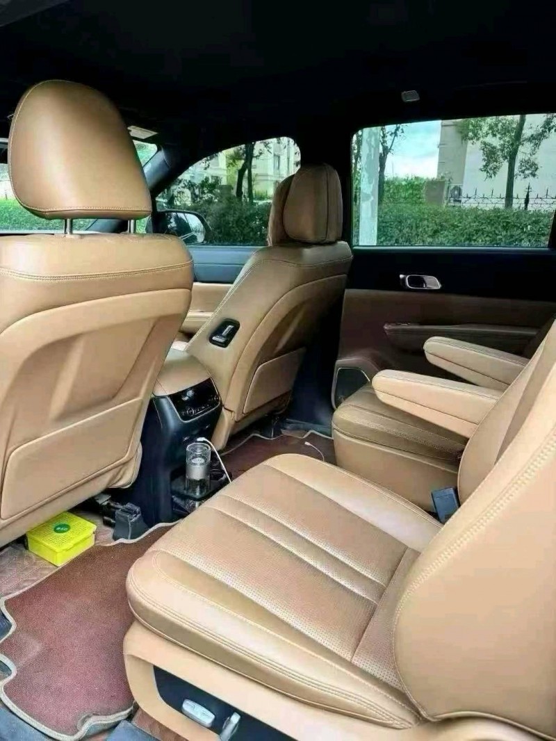 青岛20年理想理想ONE8