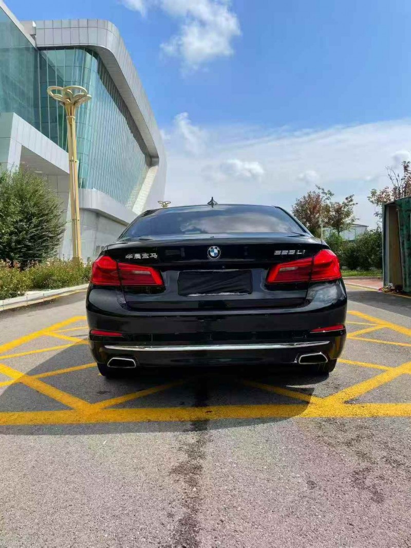 唐山18年宝马5系9