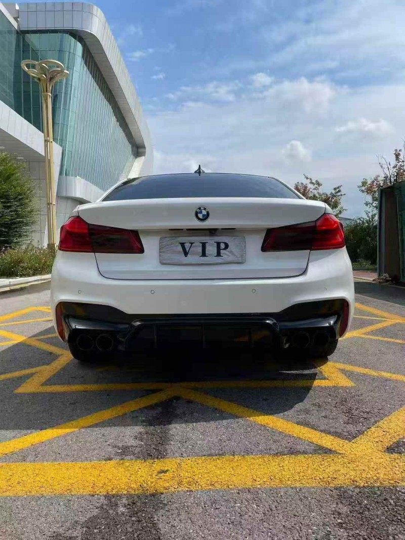 唐山19年宝马5系9