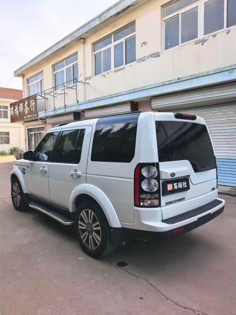 青岛16年路虎发现8