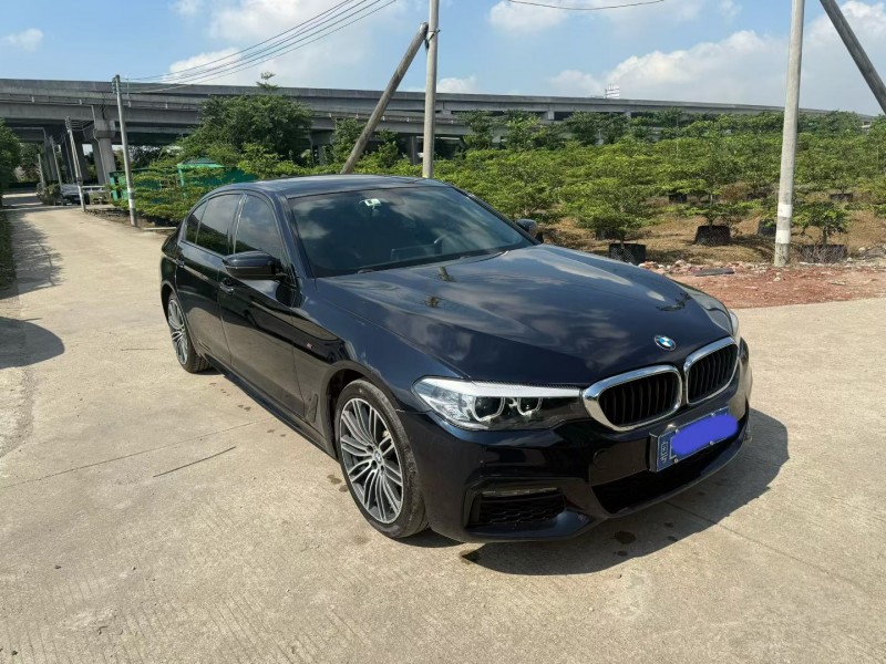 中山18年宝马5系2