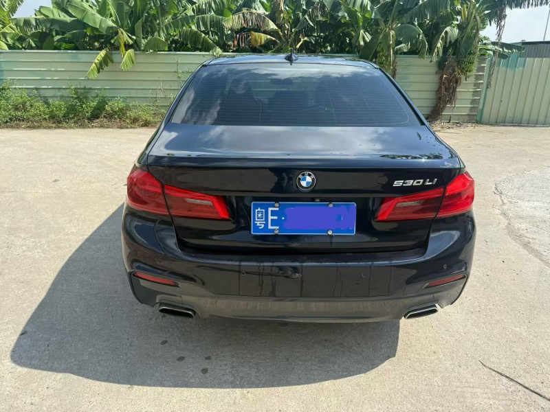 中山18年宝马5系6