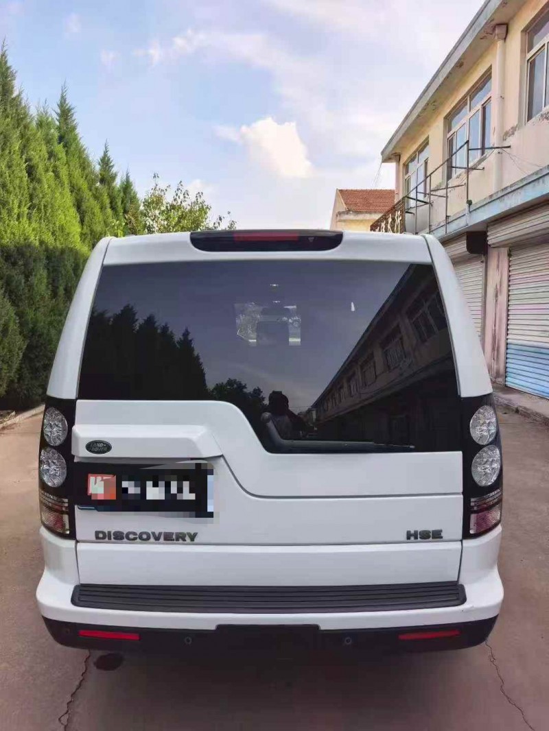 青岛16年路虎发现9