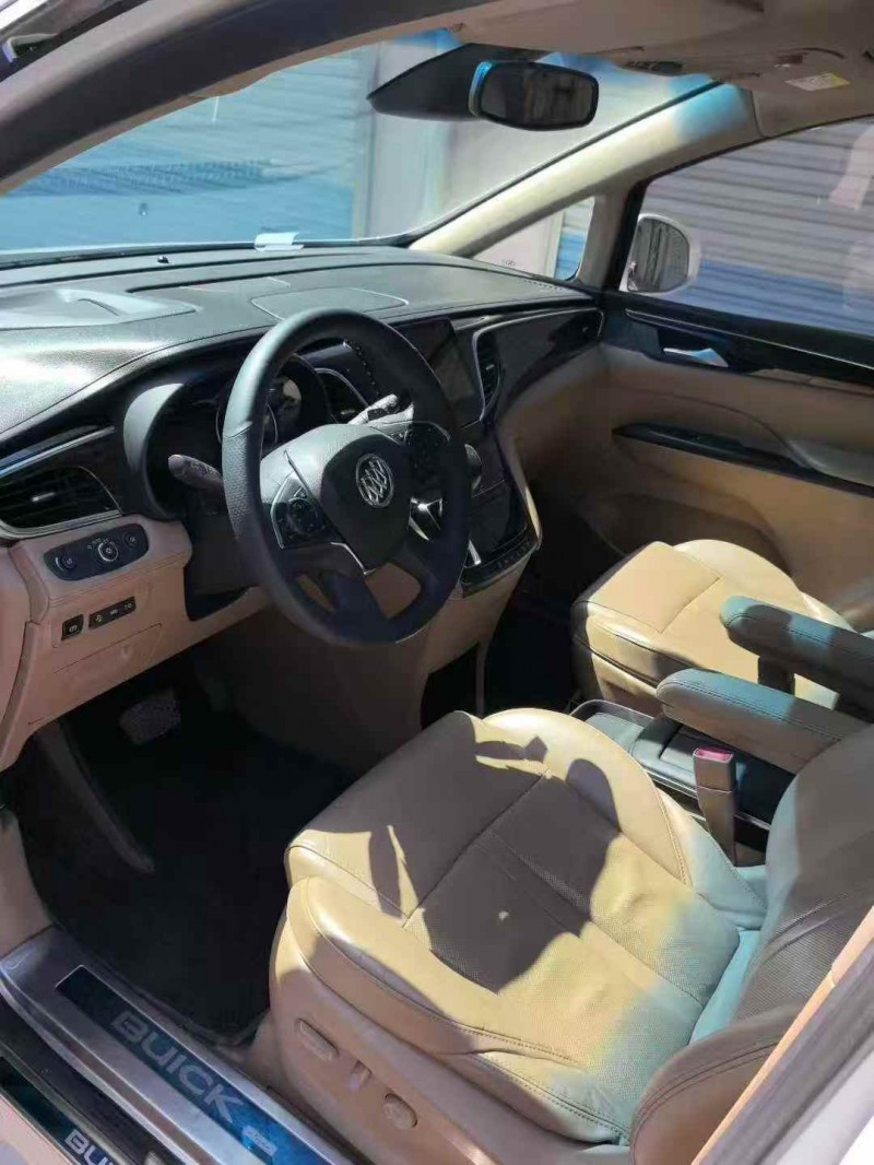 东营16年别克GL85