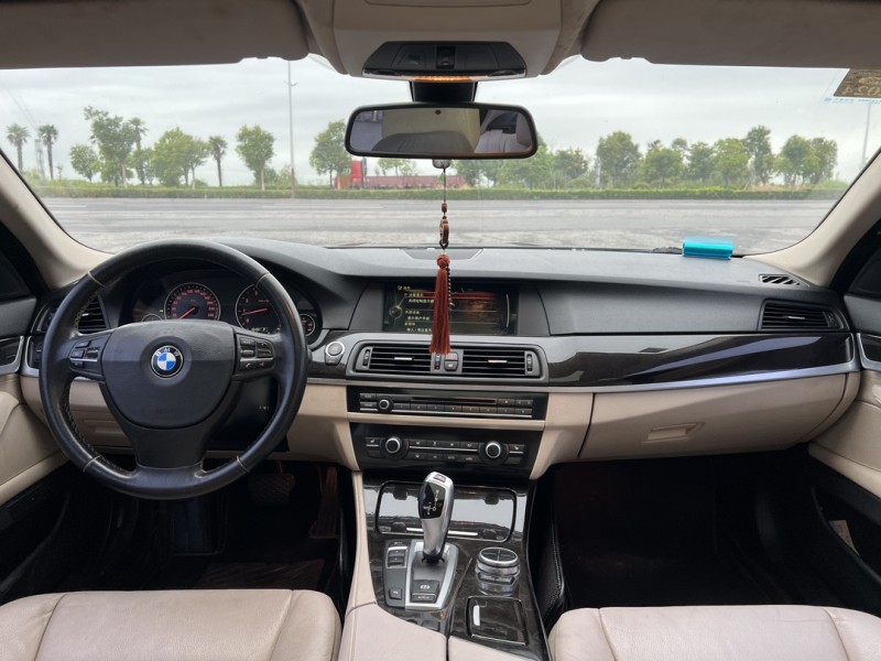 盐城13年宝马5系7