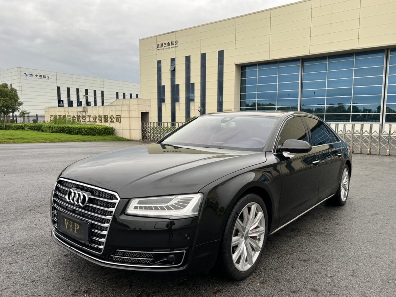 盐城17年奥迪A8L3