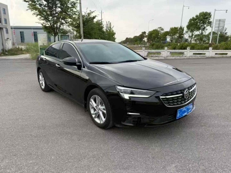 连云港22年别克君威3