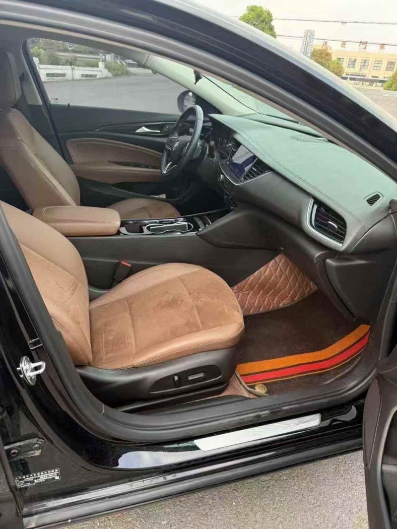 连云港22年别克君威4