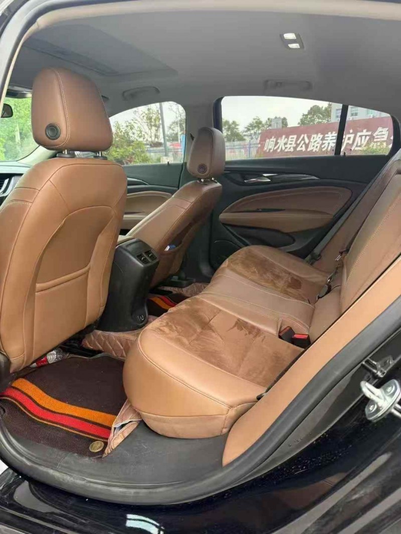 连云港22年别克君威7