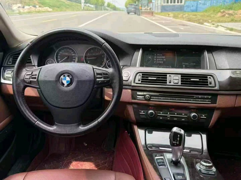 济宁16年宝马5系5