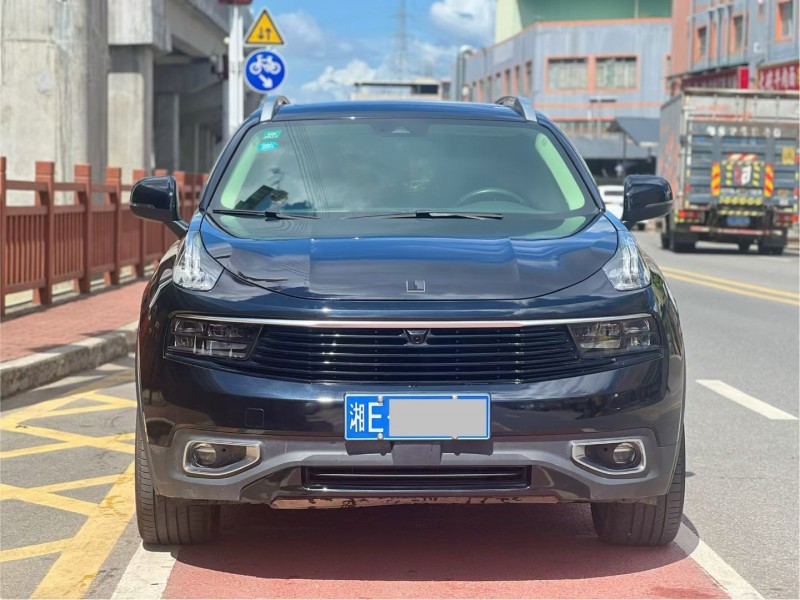 东莞19年领克011