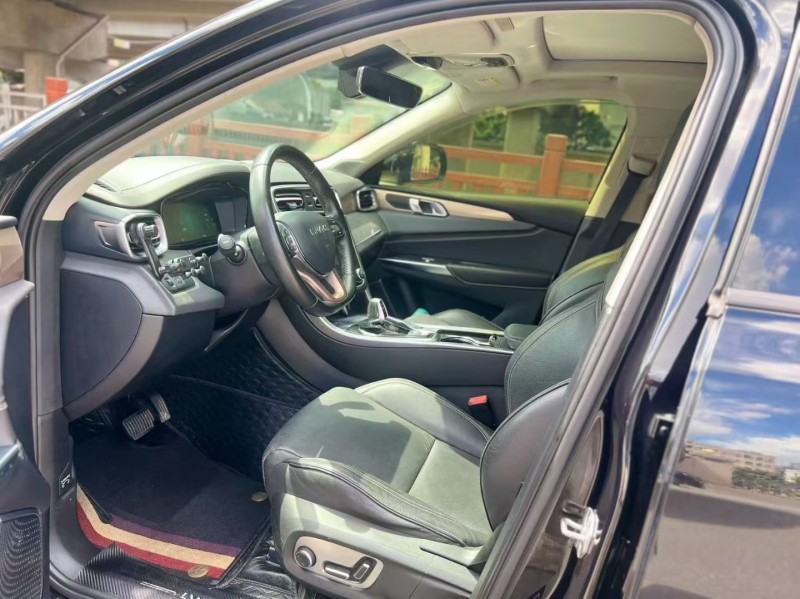 东莞19年领克016