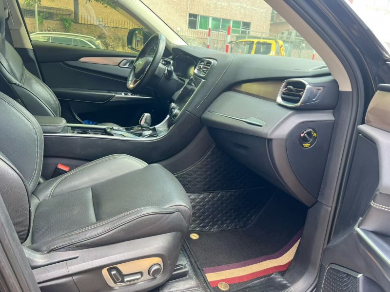 东莞19年领克017