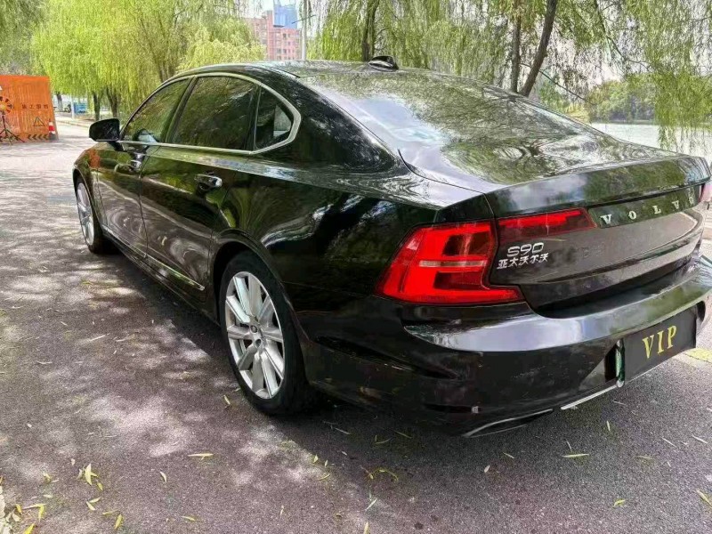 南昌20年沃尔沃S908