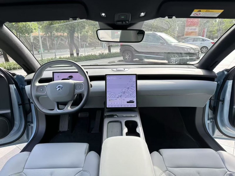 深圳25年蔚来ET55