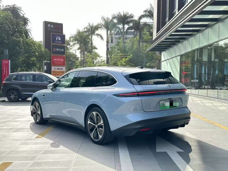深圳25年蔚来ET58