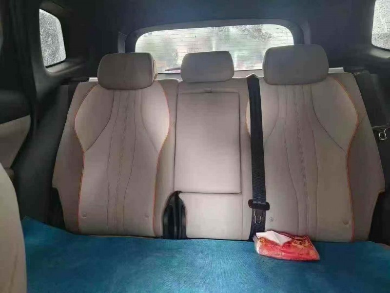 大同24年比亚迪宋6