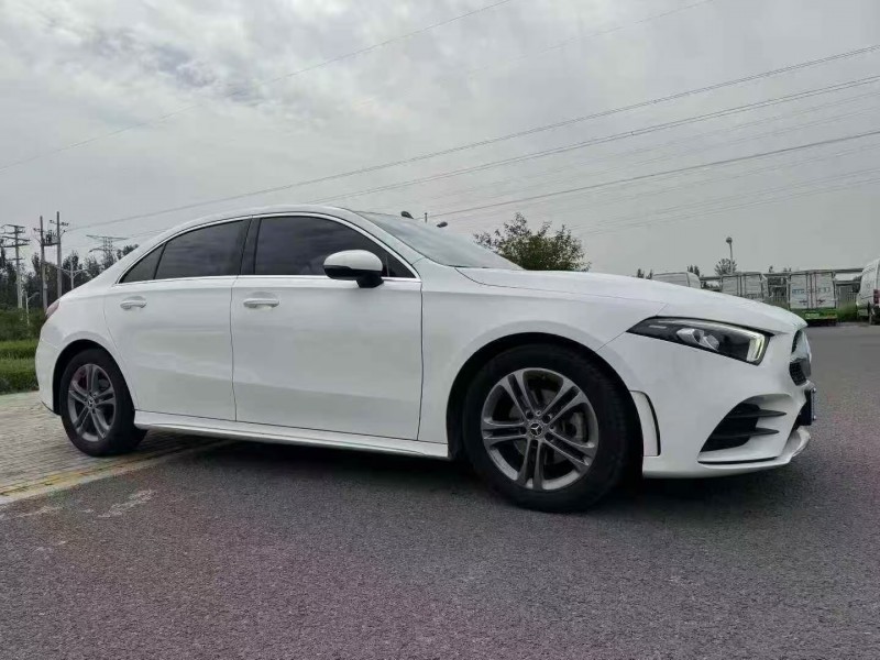 石家庄22年奔驰A2