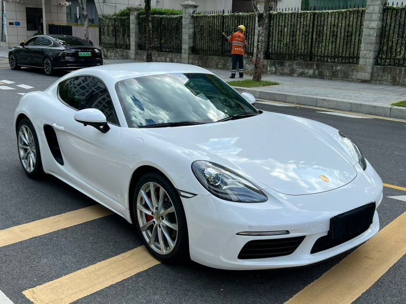 深圳17年保时捷7182