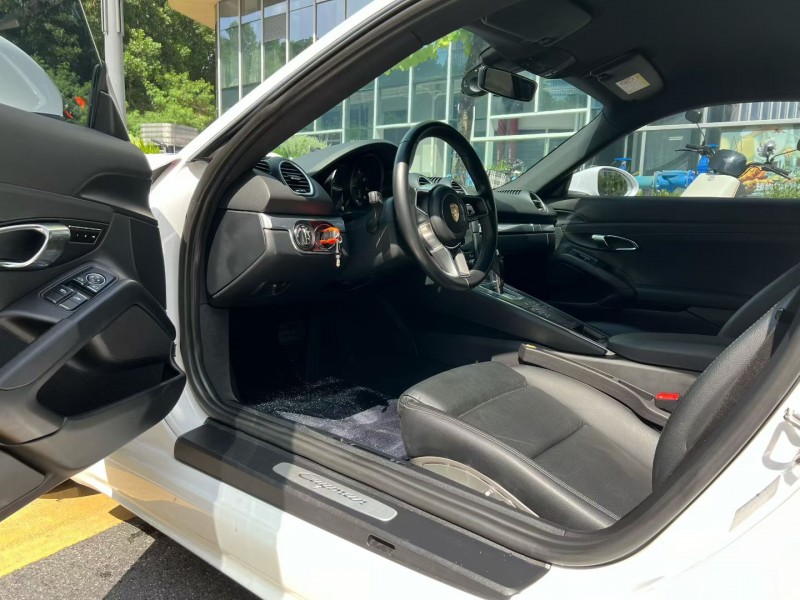 深圳17年保时捷7184