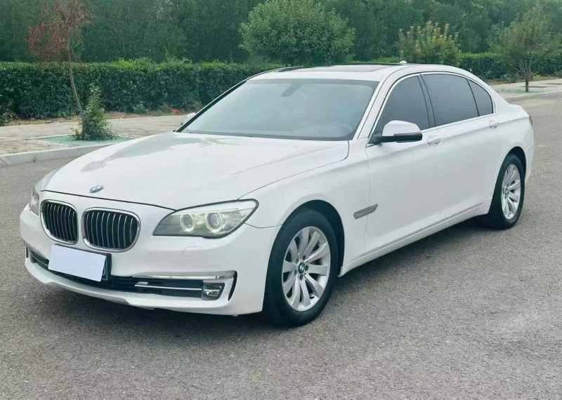 太原14年宝马7系3