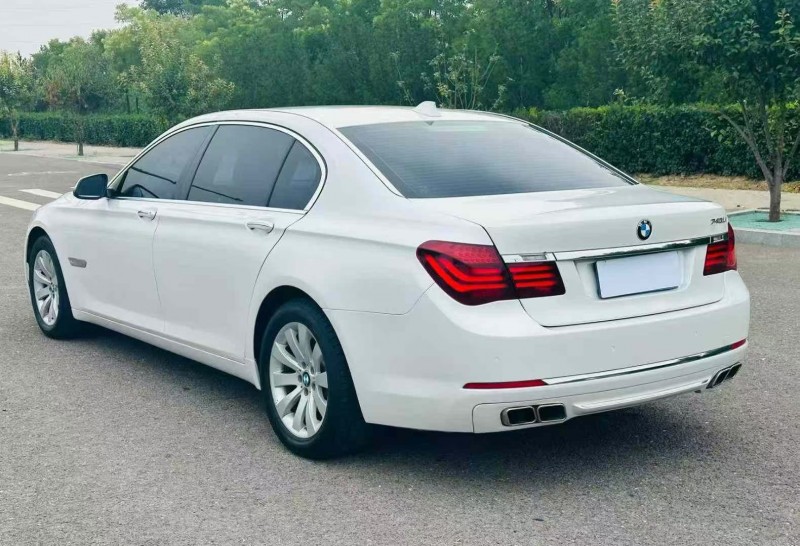 太原14年宝马7系7