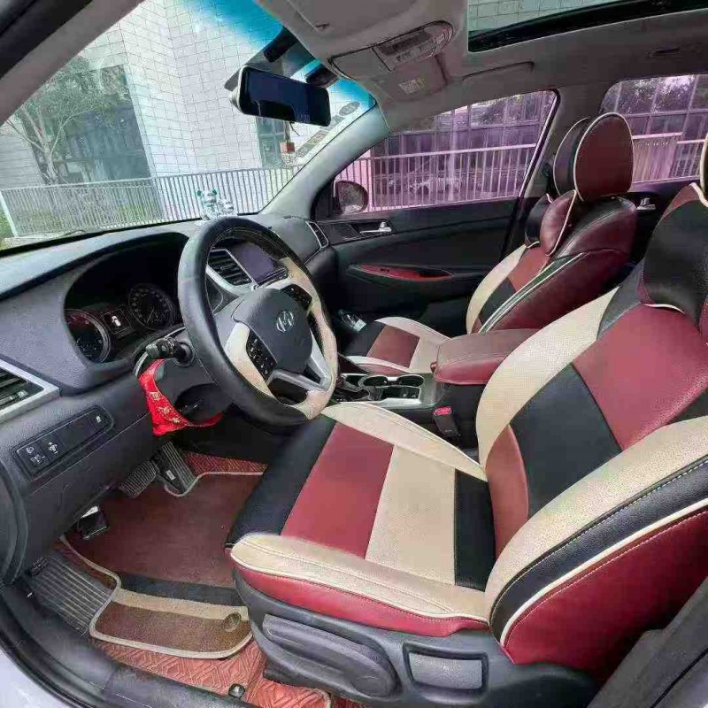 江门16年现代途胜5