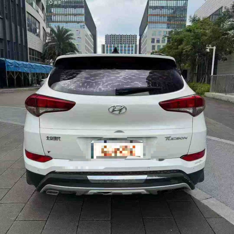 江门16年现代途胜9