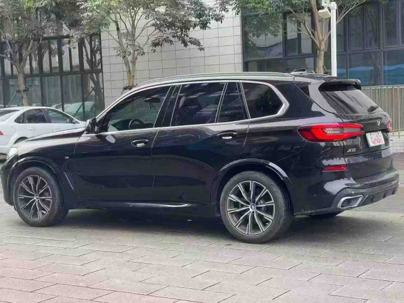 江门20年宝马X57