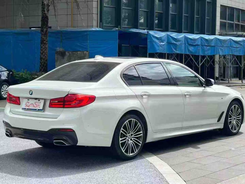 江门17年宝马5系7