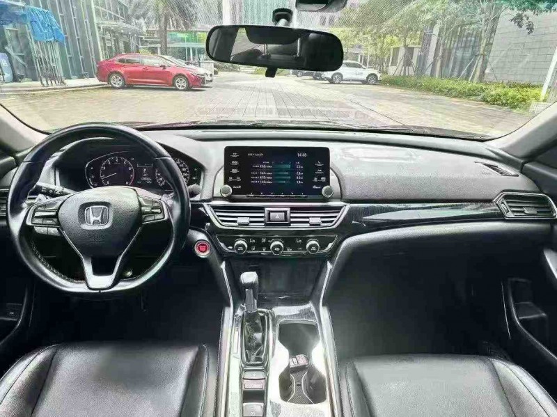 江门20年本田雅阁4