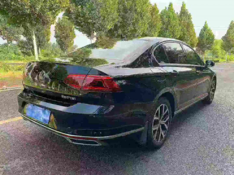 莱芜21年大众迈腾8