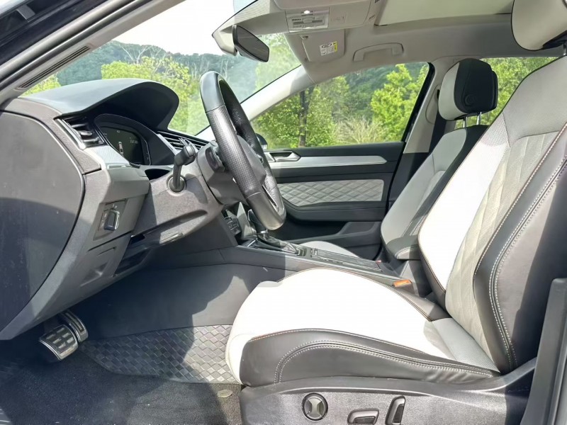 南通23年大众迈腾5