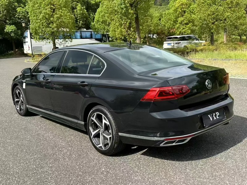 南通23年大众迈腾8