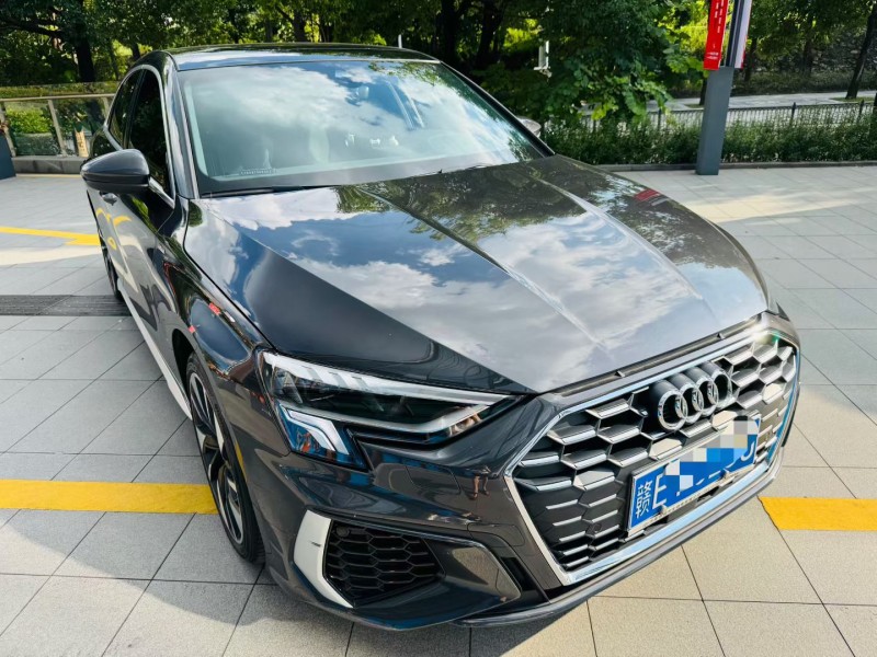 深圳22年奥迪A33