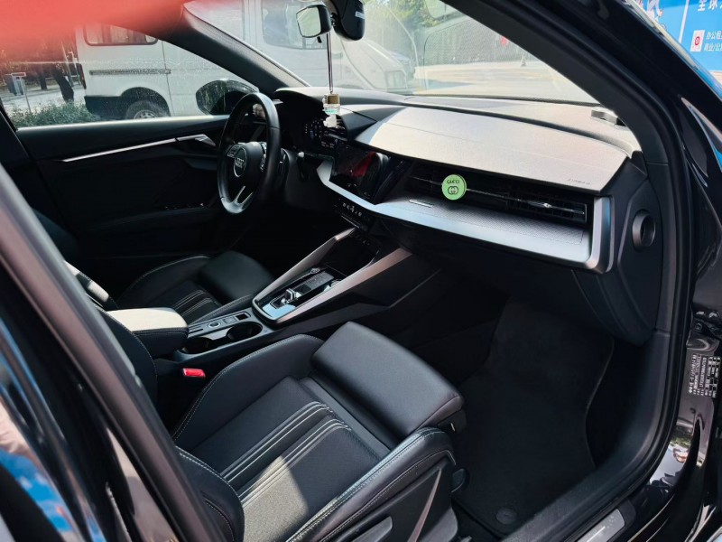 深圳22年奥迪A36