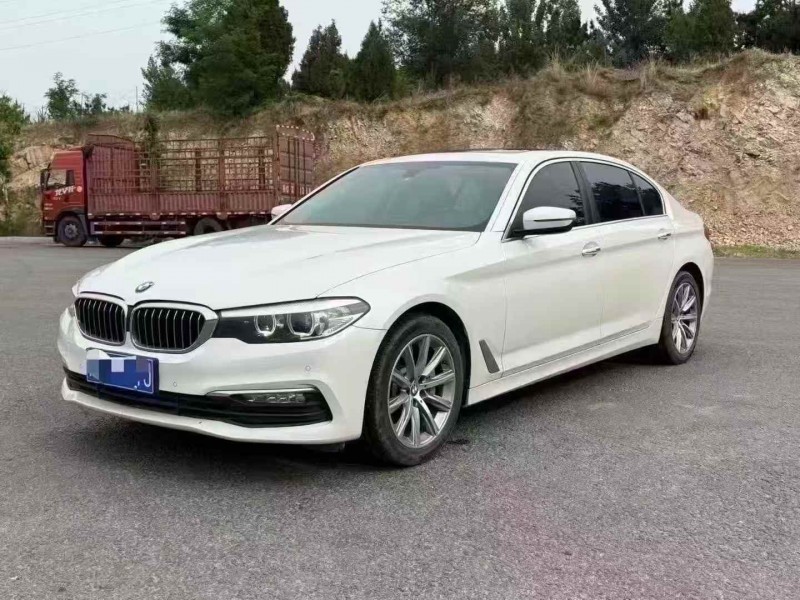 青岛18年宝马5系2