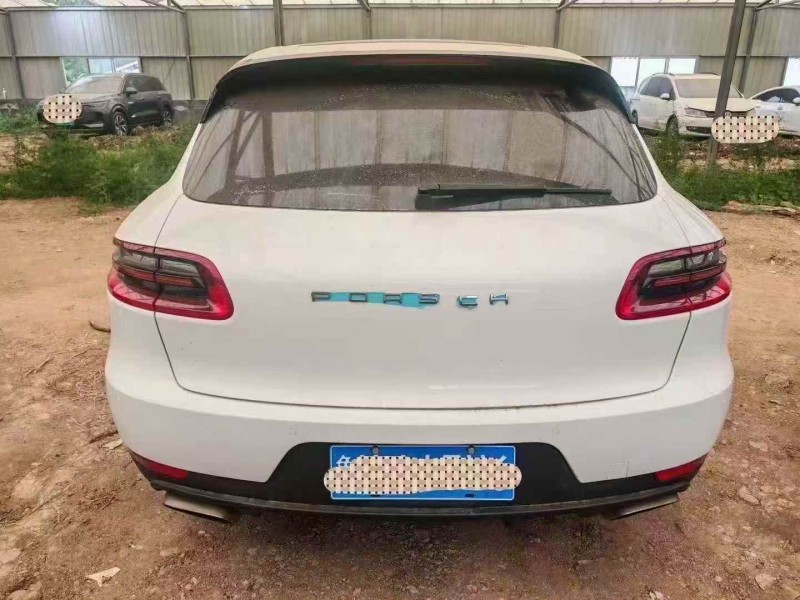 潍坊16年保时捷Macan9