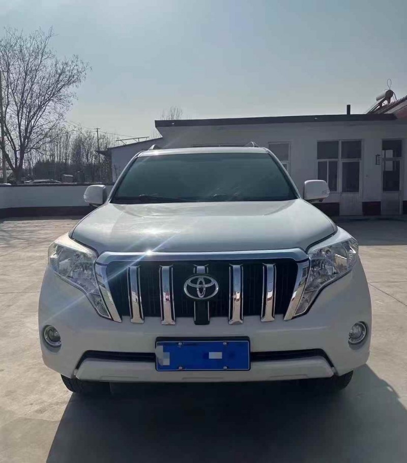 烟台17年丰田普拉多1
