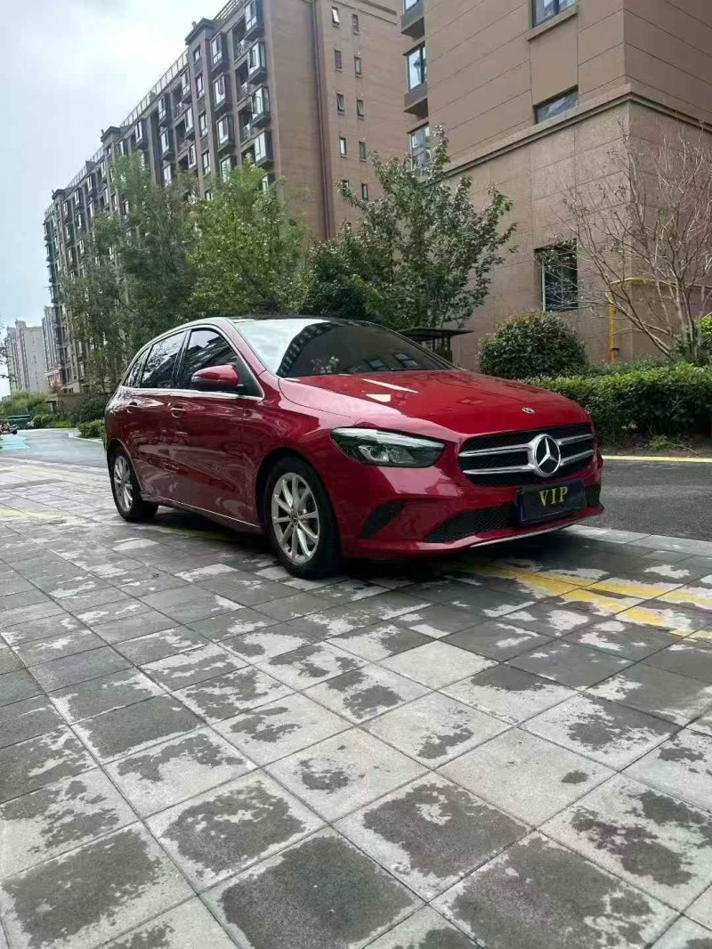 徐州21年奔驰B2