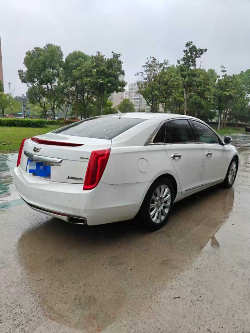 南通16年凯迪拉克XTS8