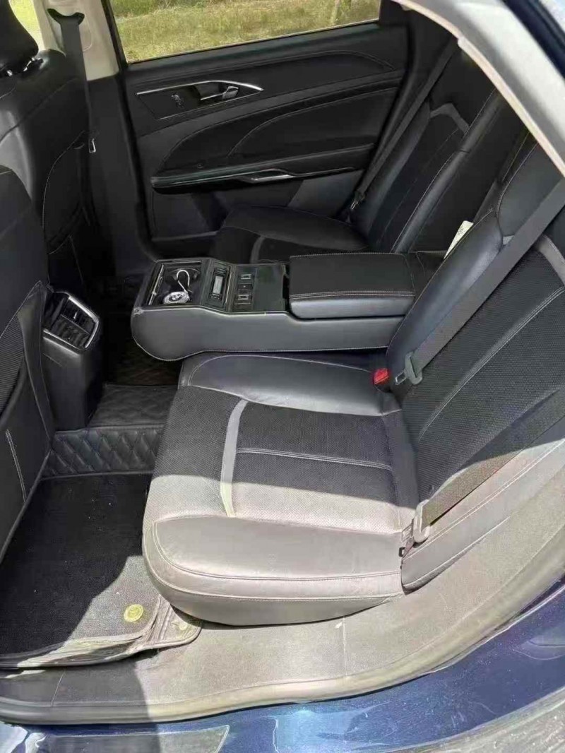 常州17年福特金牛座6