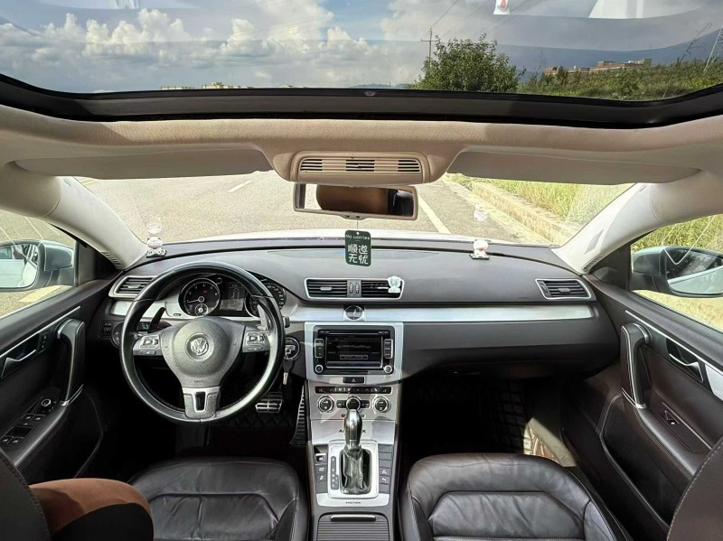 曲靖14年大众迈腾4