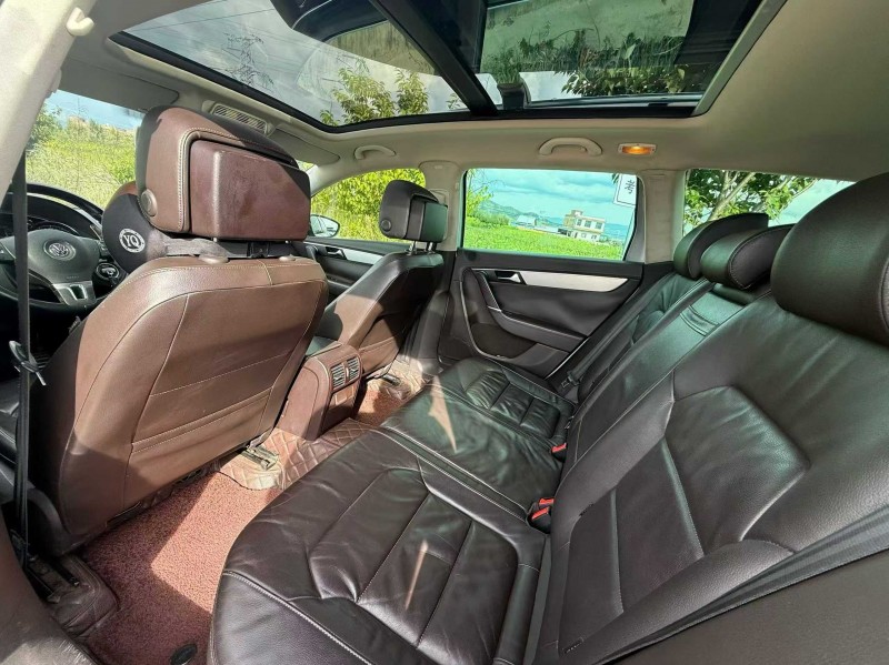 曲靖14年大众迈腾6