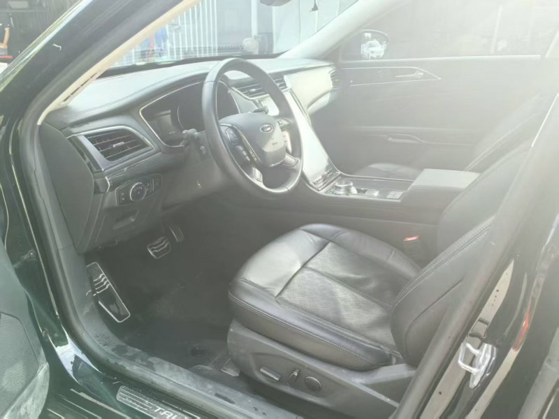 思茅21年福特金牛座4