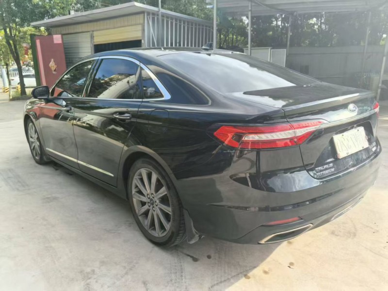 思茅21年福特金牛座6