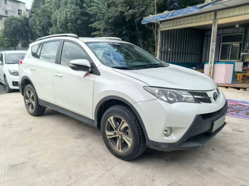 思茅15年丰田RAV43